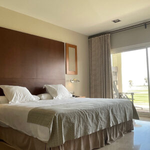 HABITACIÓN DOBLE CON DESAYUNO MÁLAGA 2025